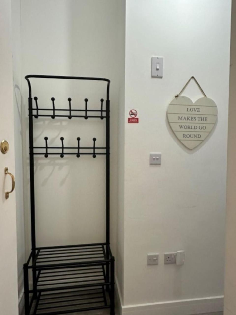 Studio Flat 2A Central 科尔温湾 外观 照片