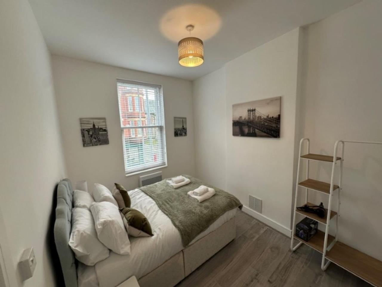 Studio Flat 2A Central 科尔温湾 外观 照片